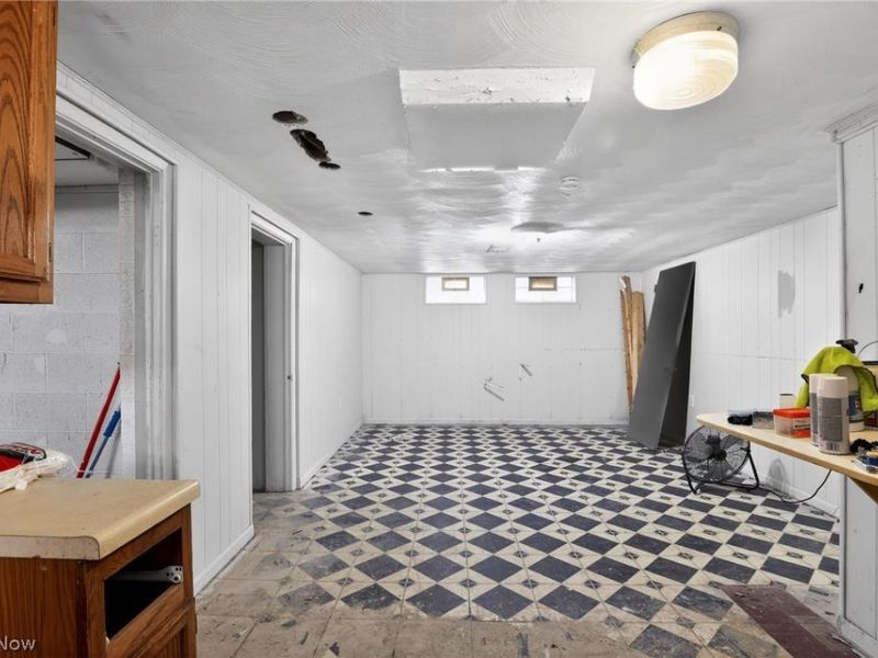 1420 Tampa Avenue, Cleveland, OH 44109 Photo 25