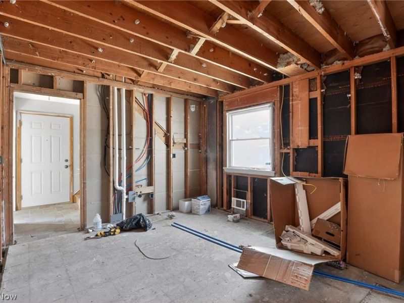 1420 Tampa Avenue, Cleveland, OH 44109 Photo 27