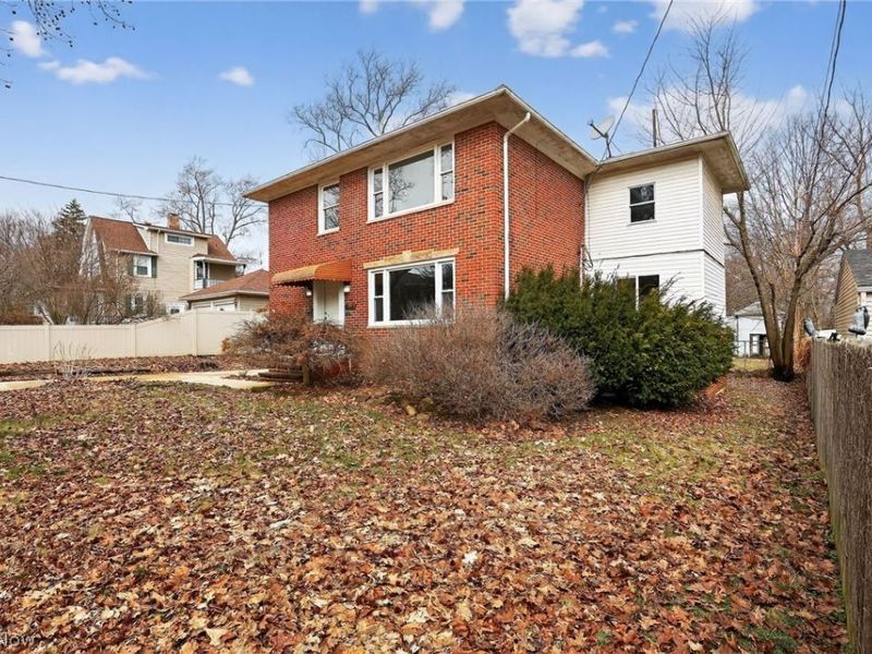 1420 Tampa Avenue, Cleveland, OH 44109 Photo 3