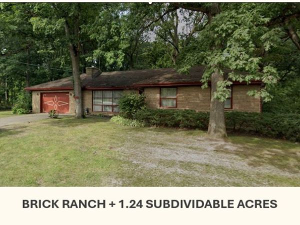 3700 Woodland Lane, Downers Grove, IL 60515