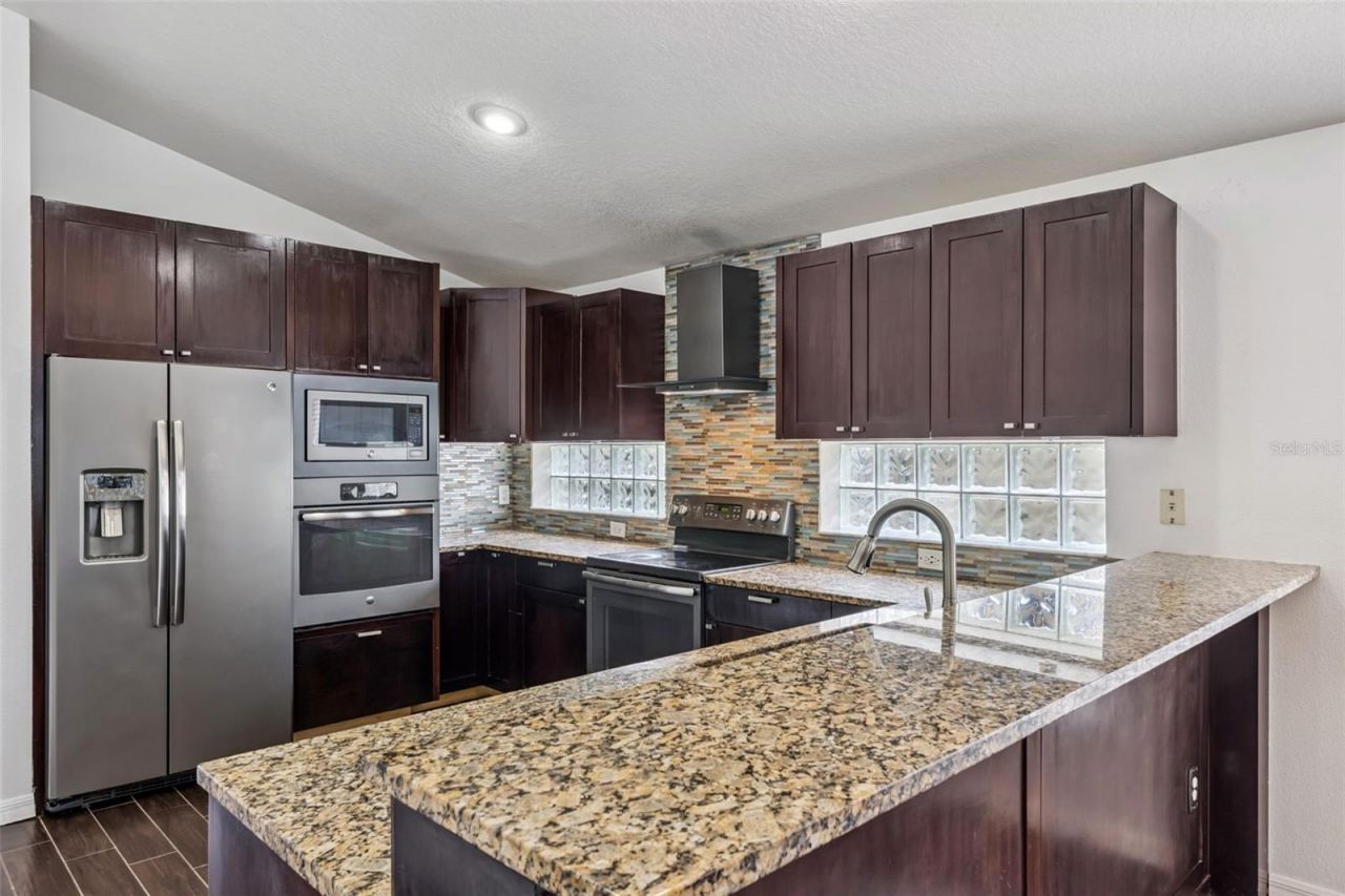 1045 Willow Branch Drive, Orlando, FL 32828 Photo