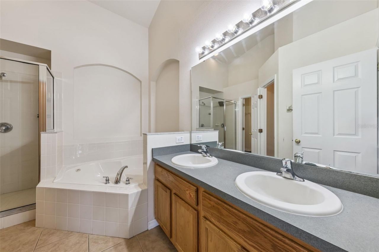 1045 Willow Branch Drive, Orlando, FL 32828 Photo