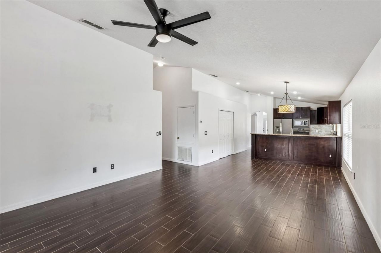 1045 Willow Branch Drive, Orlando, FL 32828 Photo