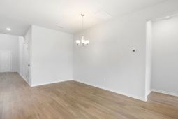 1041 Patagonia Street photo 4