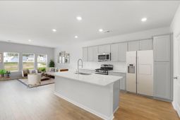 1041 Patagonia Street photo 4