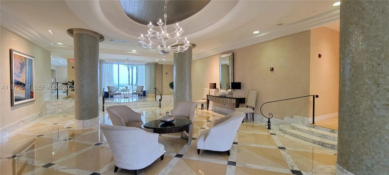 6917 Collins Ave, Unit 1620, Miami Beach, FL 33141 Photo