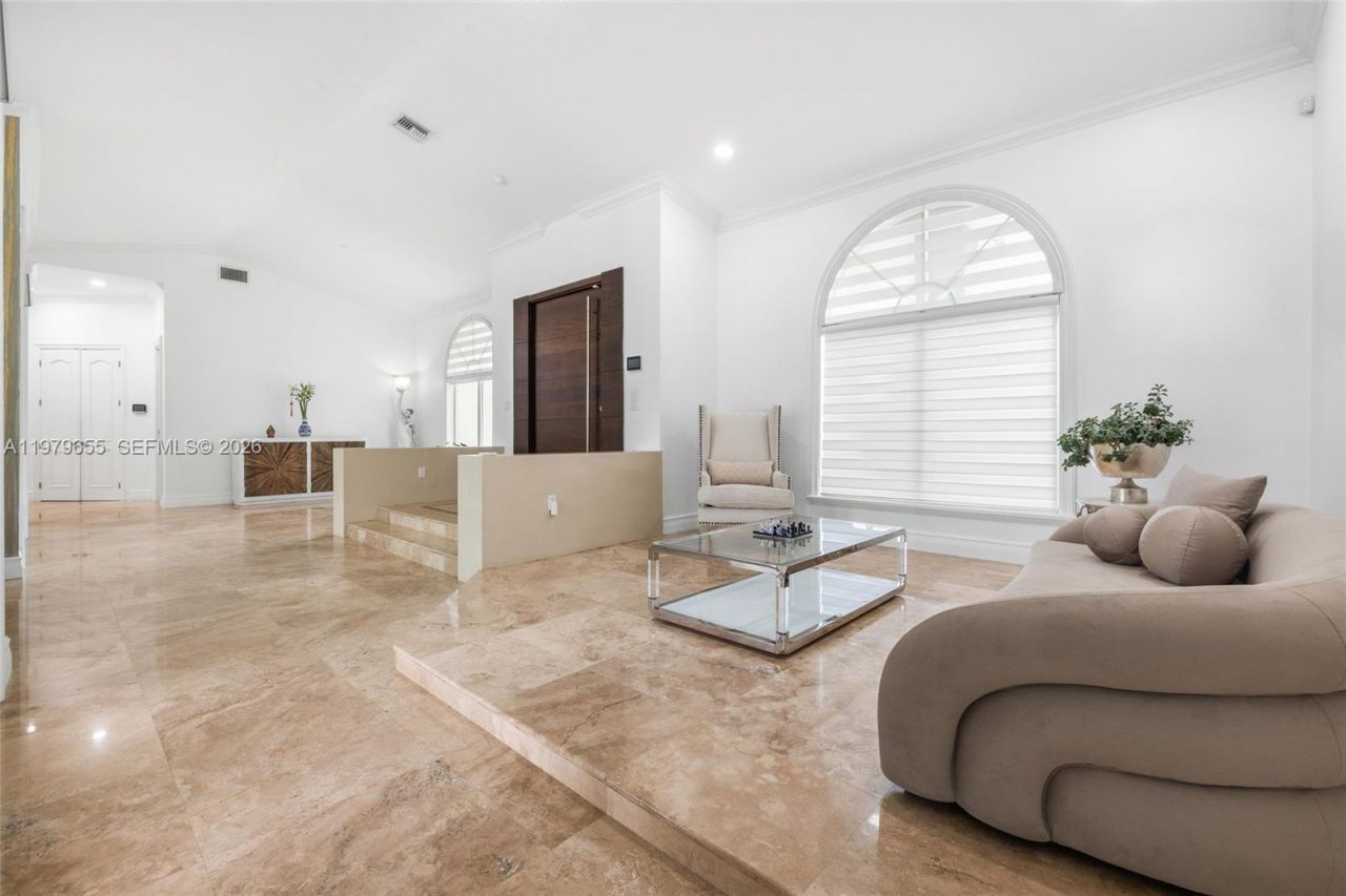 11950 SW 43rd St , Miami, FL 33175 Photo