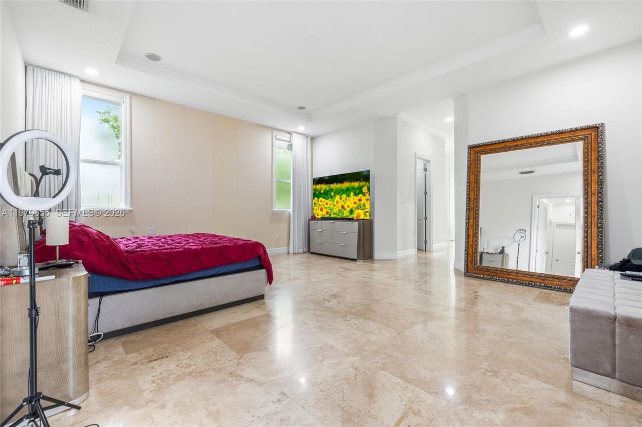 11950 SW 43rd St , Miami, FL 33175 Photo