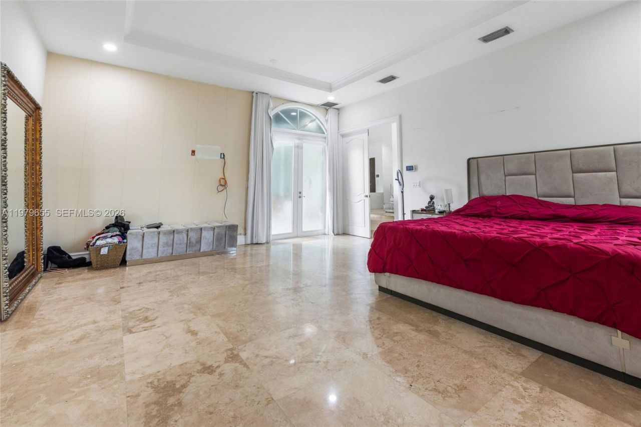 11950 SW 43rd St , Miami, FL 33175 Photo