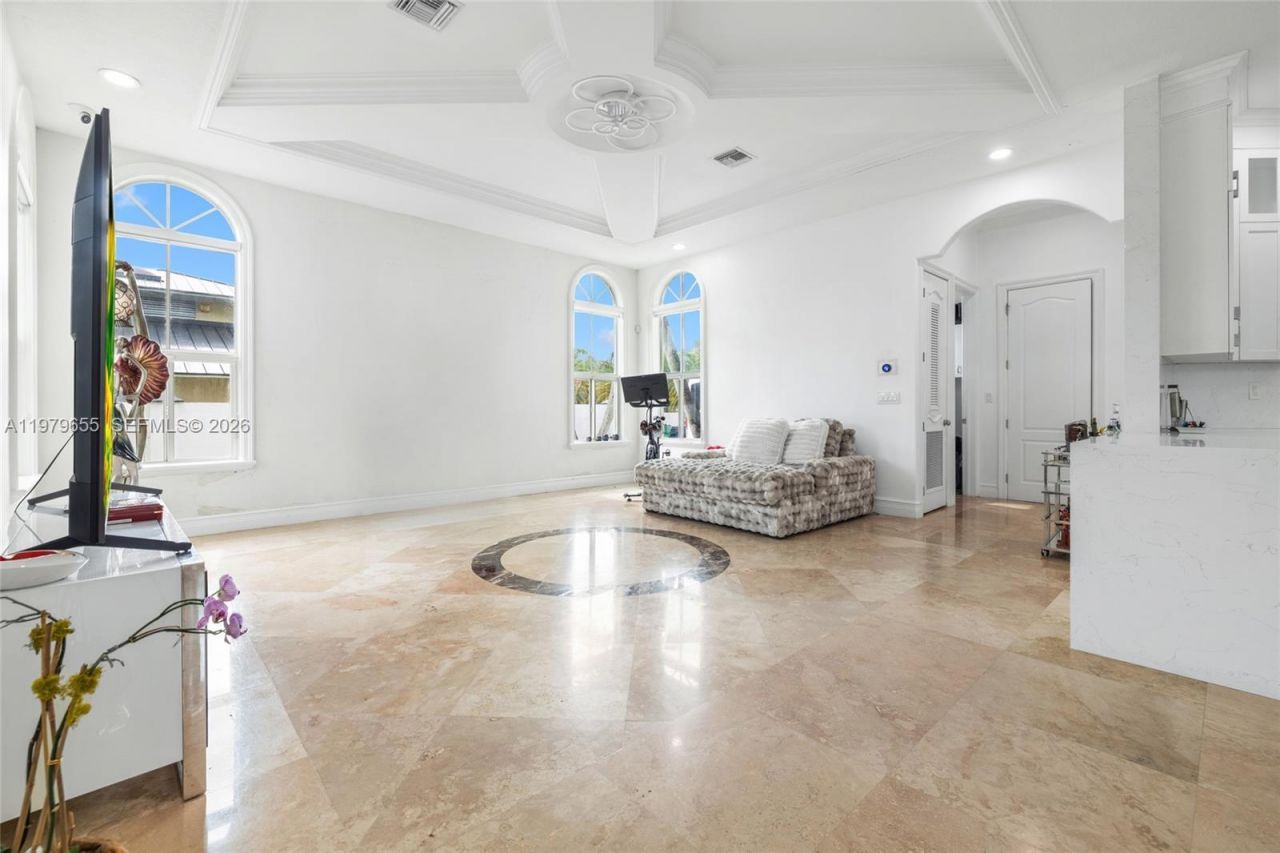 11950 SW 43rd St , Miami, FL 33175 Photo