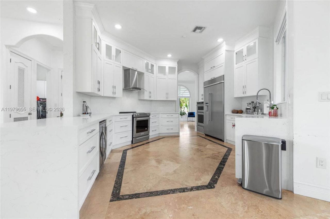 11950 SW 43rd St , Miami, FL 33175 Photo