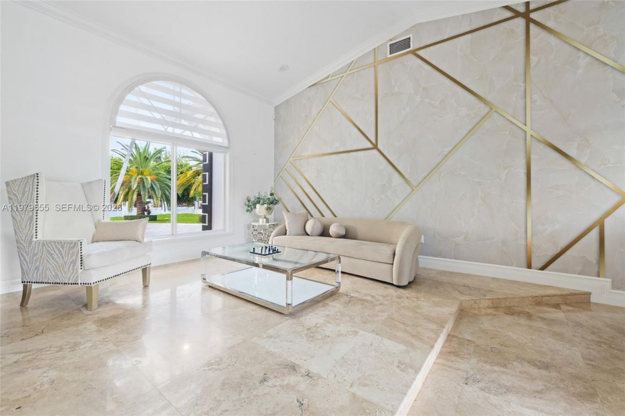 11950 SW 43rd St , Miami, FL 33175 Photo