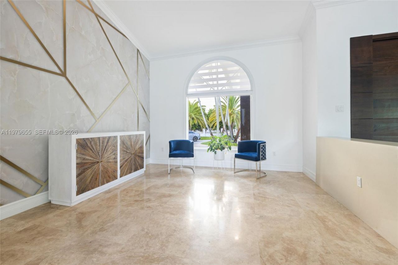 11950 SW 43rd St , Miami, FL 33175 Photo