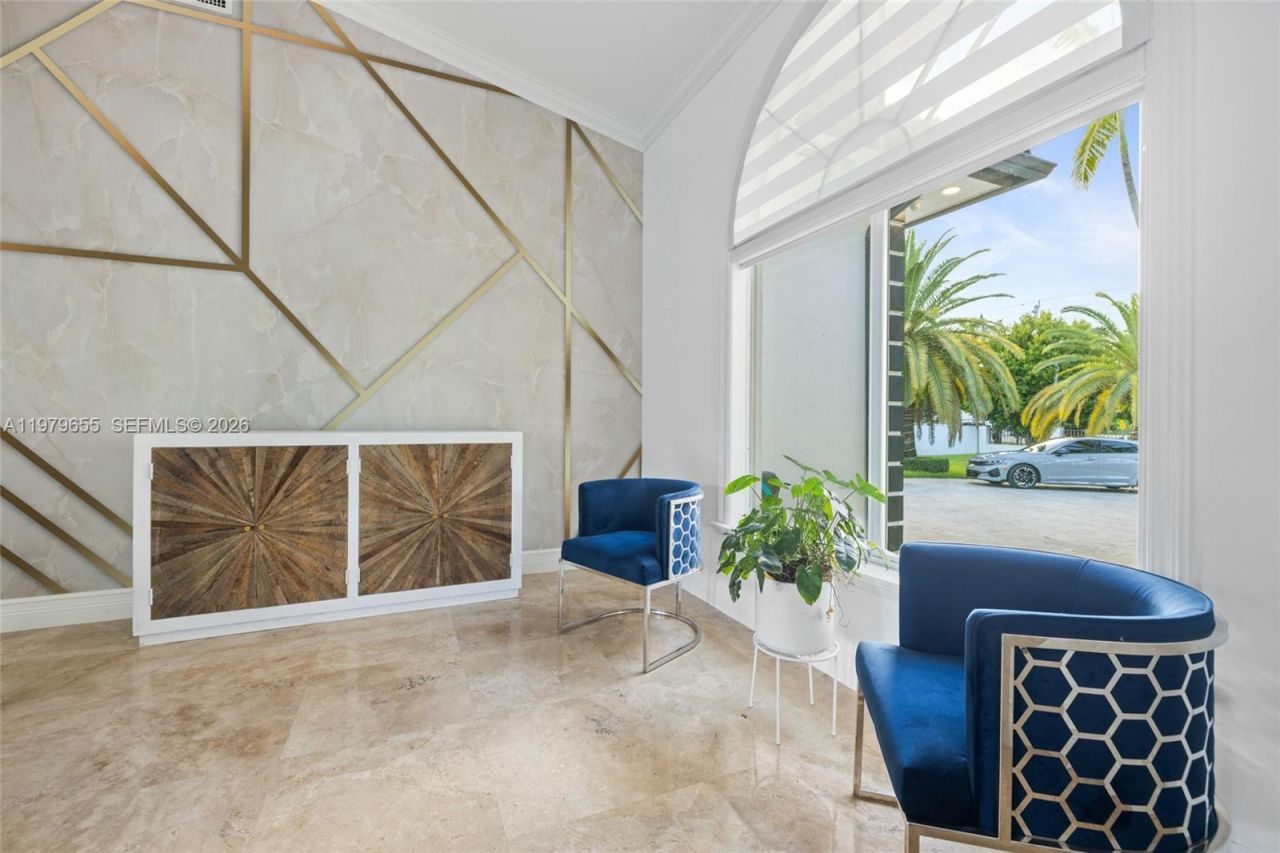 11950 SW 43rd St , Miami, FL 33175 Photo