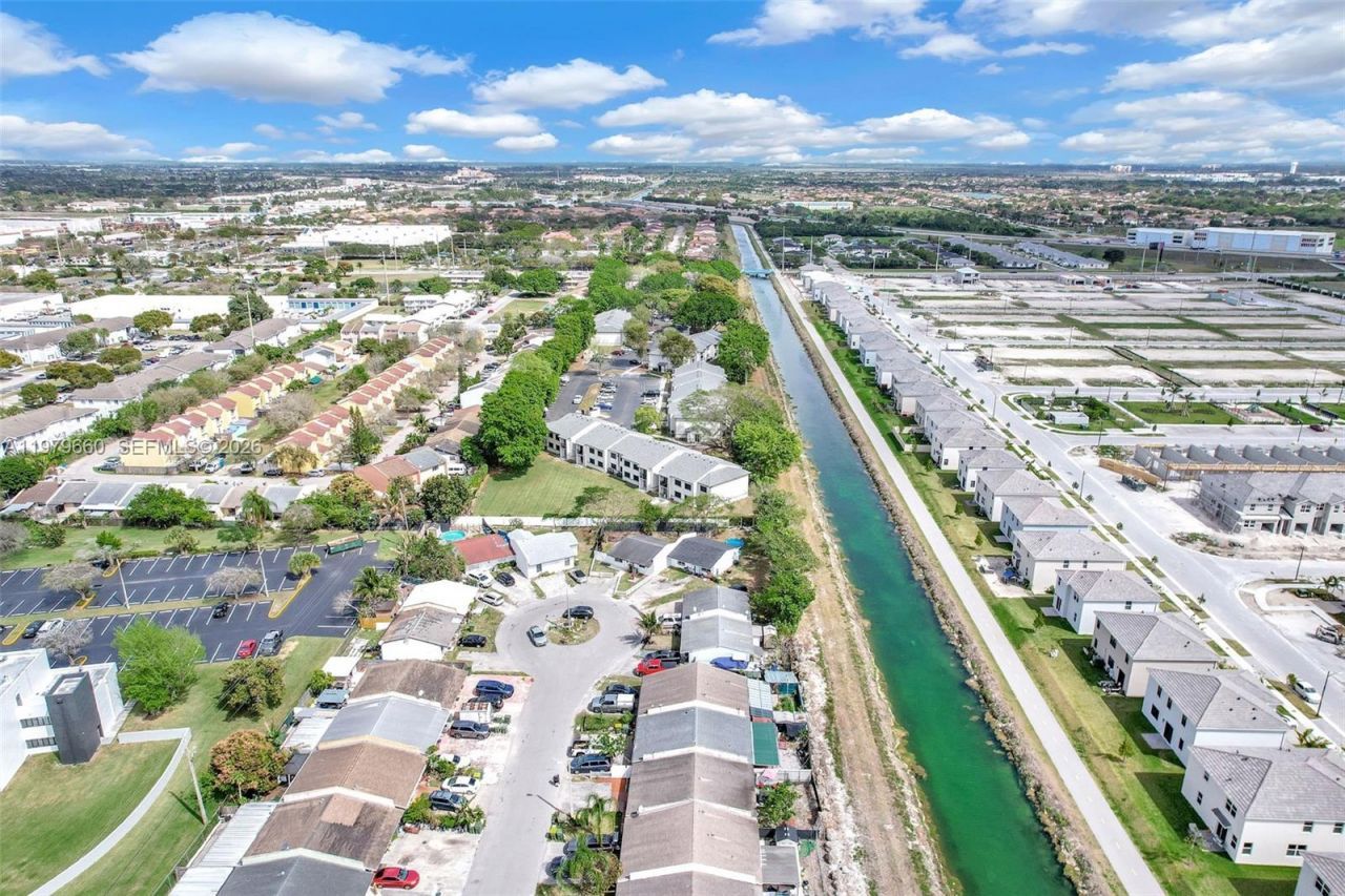 1590 Kia Dr, Homestead, FL 33033 Photo