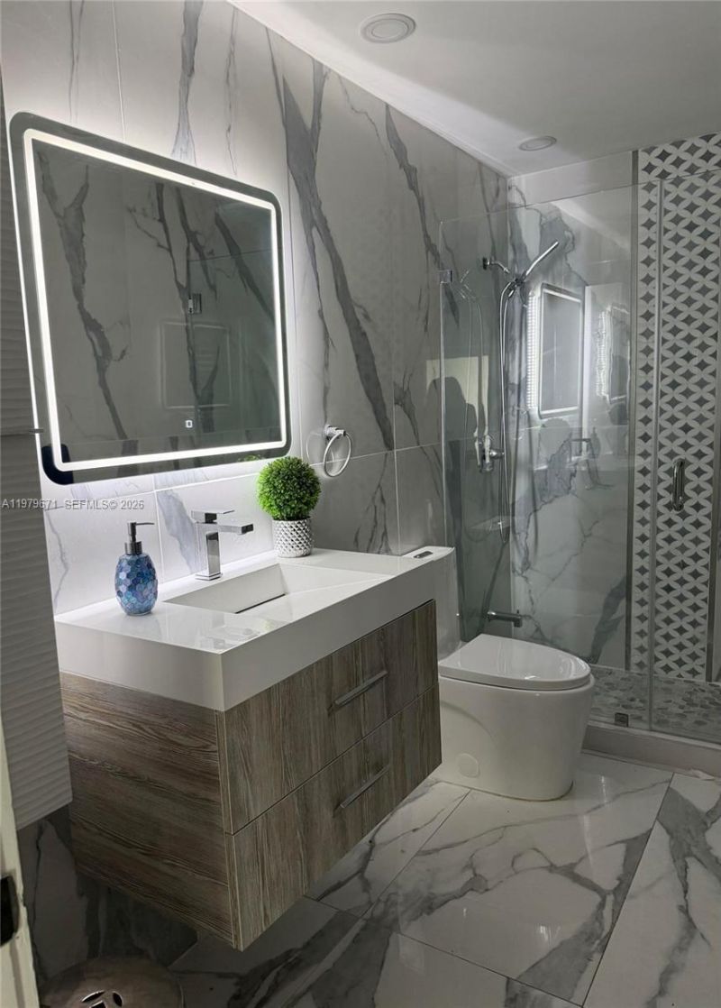 12121 SW 107th St, Miami, FL 33186 Photo