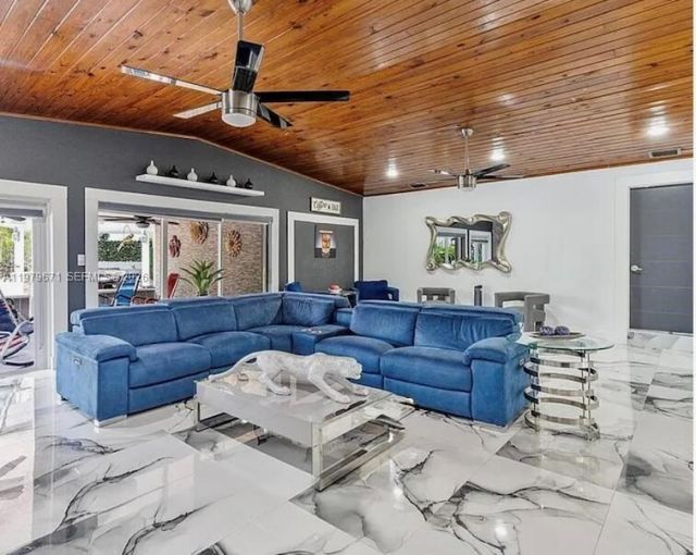 12121 SW 107th St, Miami, FL 33186 Photo