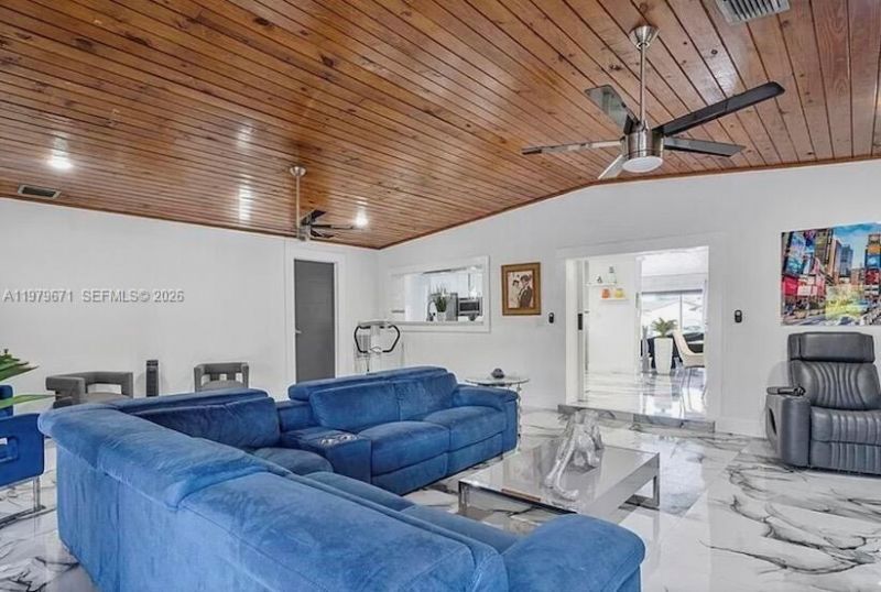 12121 SW 107th St, Miami, FL 33186 Photo