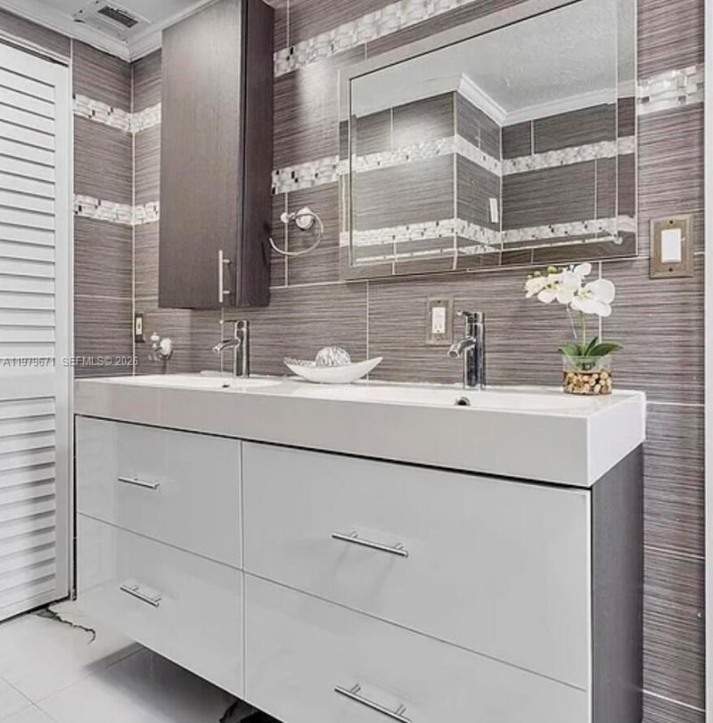 12121 SW 107th St, Miami, FL 33186 Photo