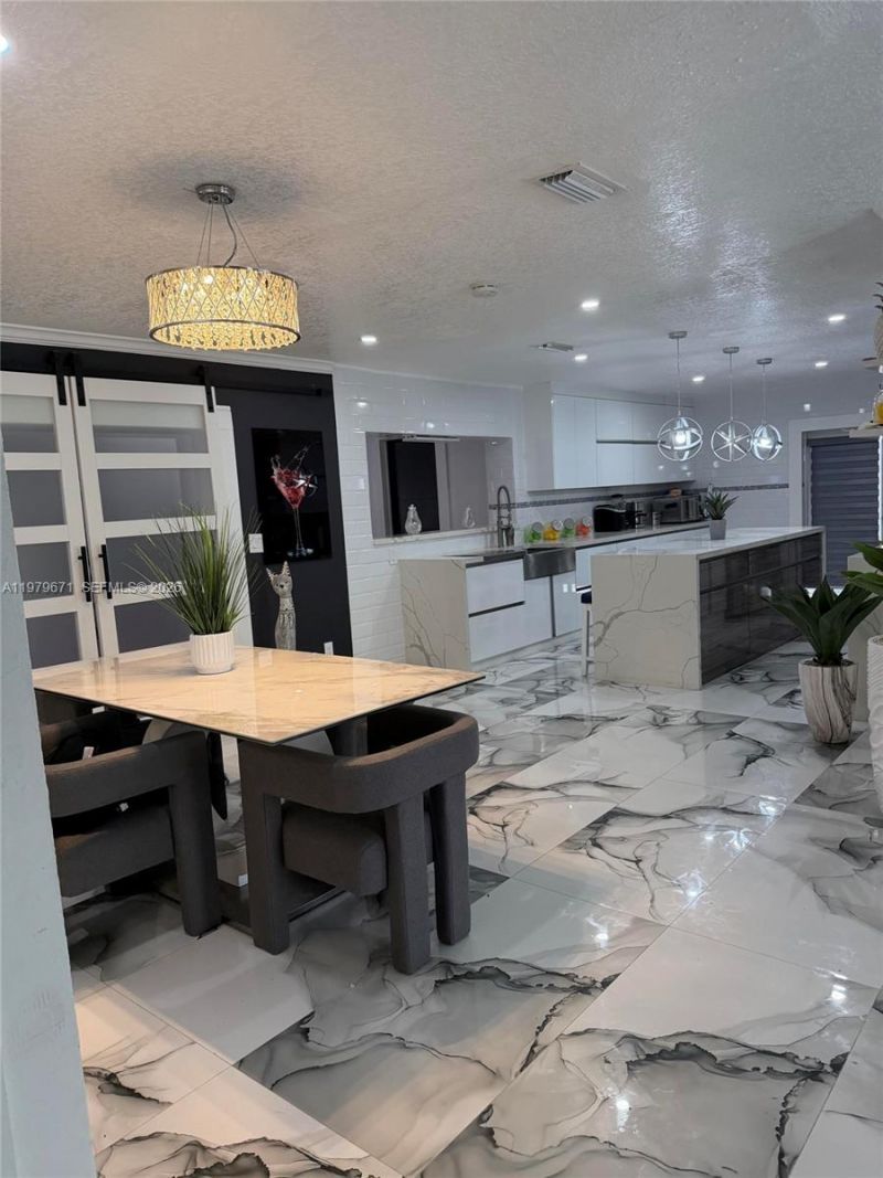 12121 SW 107th St, Miami, FL 33186 Photo