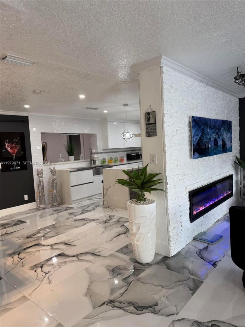 12121 SW 107th St, Miami, FL 33186 Photo