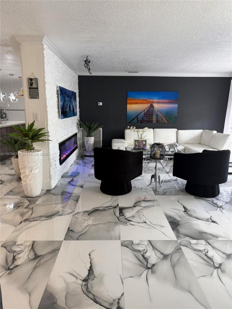 12121 SW 107th St, Miami, FL 33186 Photo