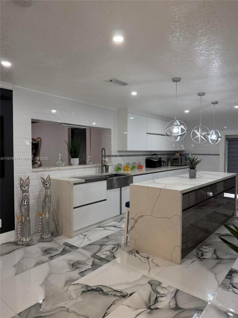 12121 SW 107th St, Miami, FL 33186 Photo