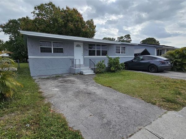 374 NW 31st Ave, Pompano Beach, FL 33311