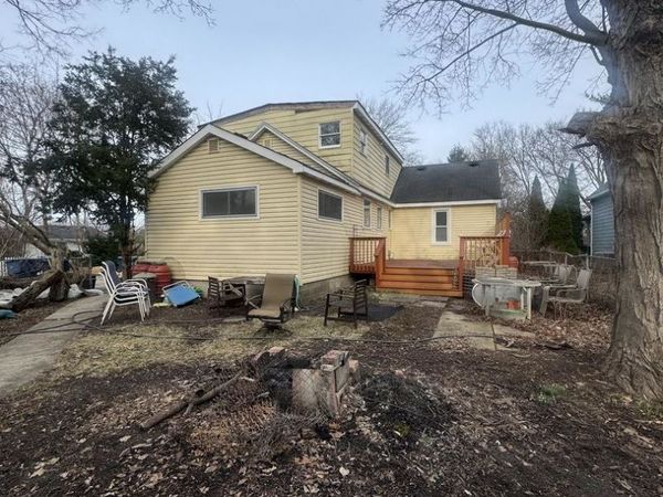 818 Bach Street, Northbrook, IL 60062