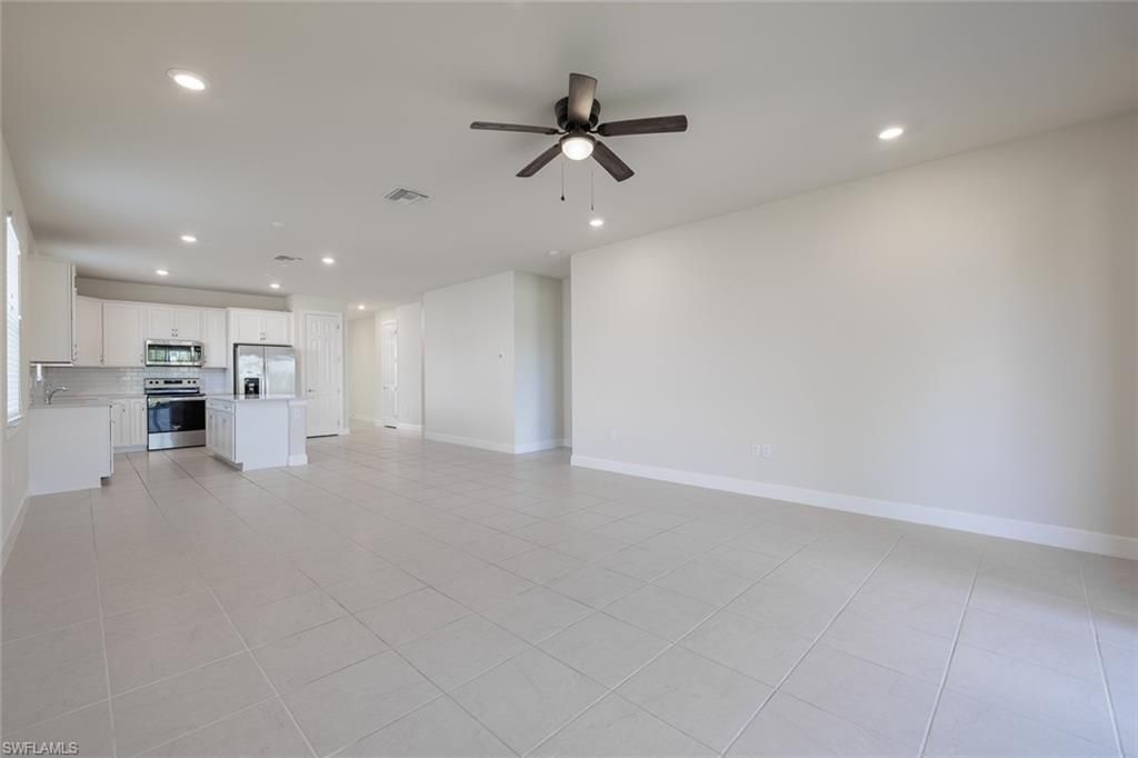 3922 Spotted Eagle Way , Fort Myers, FL 33966 Photo