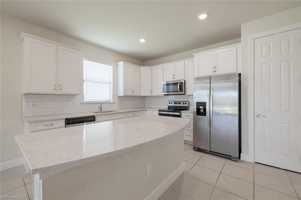 3922 Spotted Eagle Way , Fort Myers, FL 33966 Photo