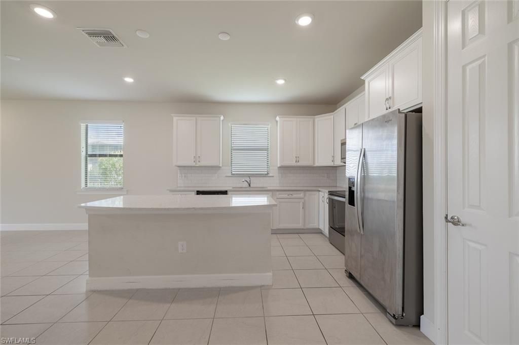 3922 Spotted Eagle Way , Fort Myers, FL 33966 Photo