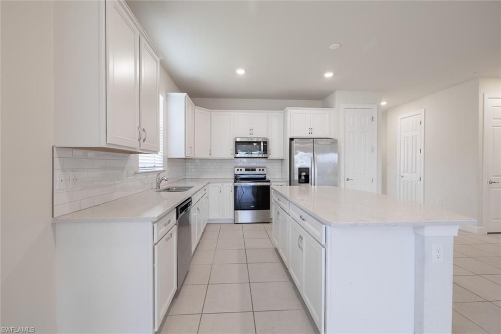 3922 Spotted Eagle Way , Fort Myers, FL 33966 Photo