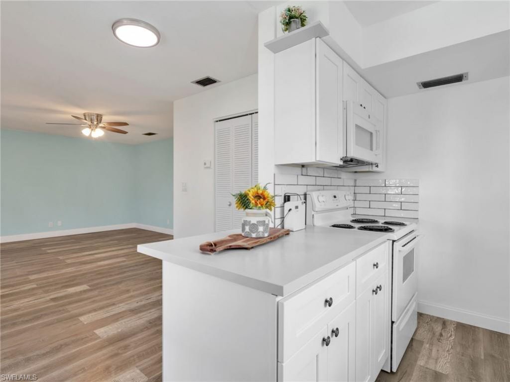 3297 Royal Canadian Trce, Unit 1, Fort Myers, FL 33907 Photo