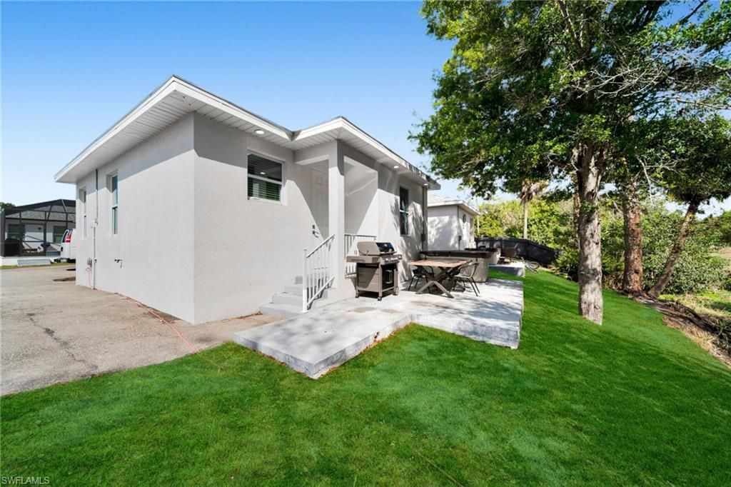 26951 N Riverside Dr , Bonita Springs, FL 34135 Photo