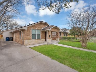 1107 S Waverly Drive, Dallas, TX 75208