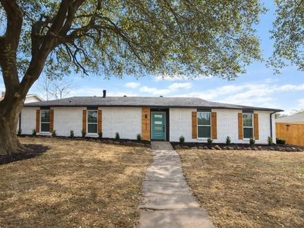 1205 Villa Downs Drive, Plano, TX 75023