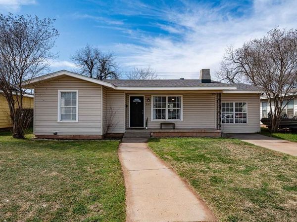 918 S San Jose Drive , Abilene, TX 79605