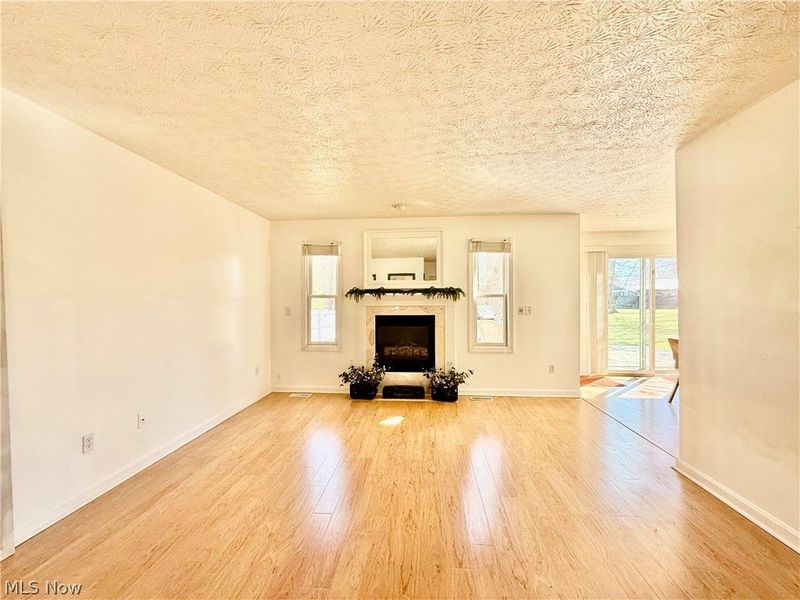 8524 Manchester Avenue NW, Canal Fulton, OH 44614 Photo 11