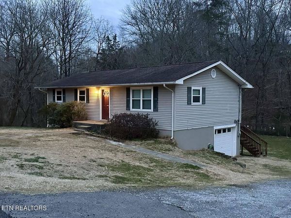 169 Batley Rd, Clinton, TN 37716