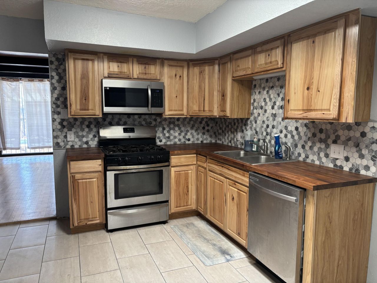 2511 General Marshall Street Ne, Albuquerque, NM 87112 Main Photo