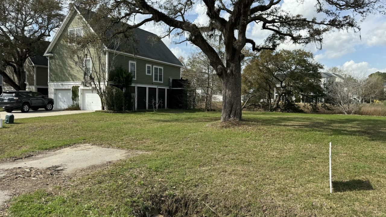 1062 Glenshaw Street Photo 25