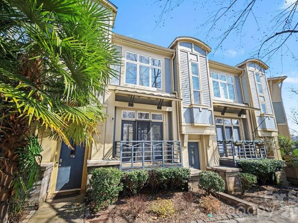 906 Garden District Drive , Charlotte, NC 28202