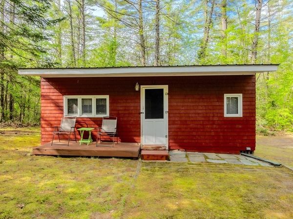 9 Roberts Lane, Porter, ME 04068