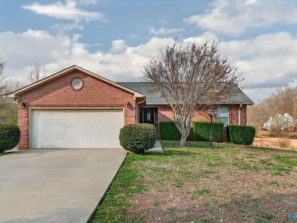 321 County Road 544, Rogersville, AL 35652