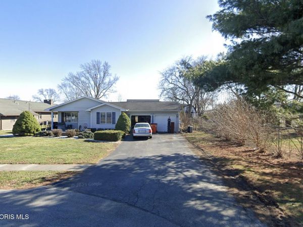 1001 Decker Avenue , Findlay, OH 45840