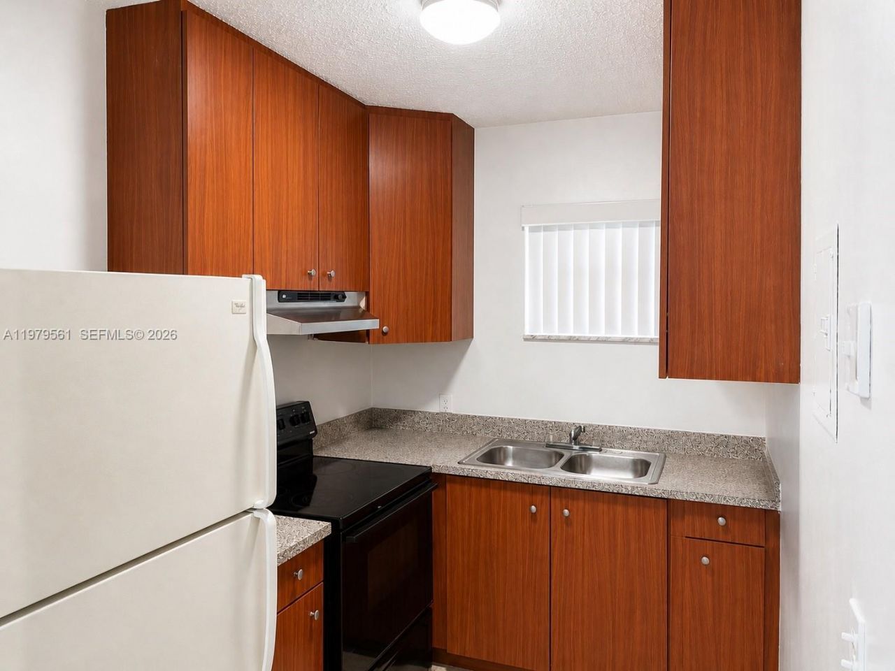 716 SW 16th Ave, Unit 2, Fort Lauderdale, FL 33312 Photo