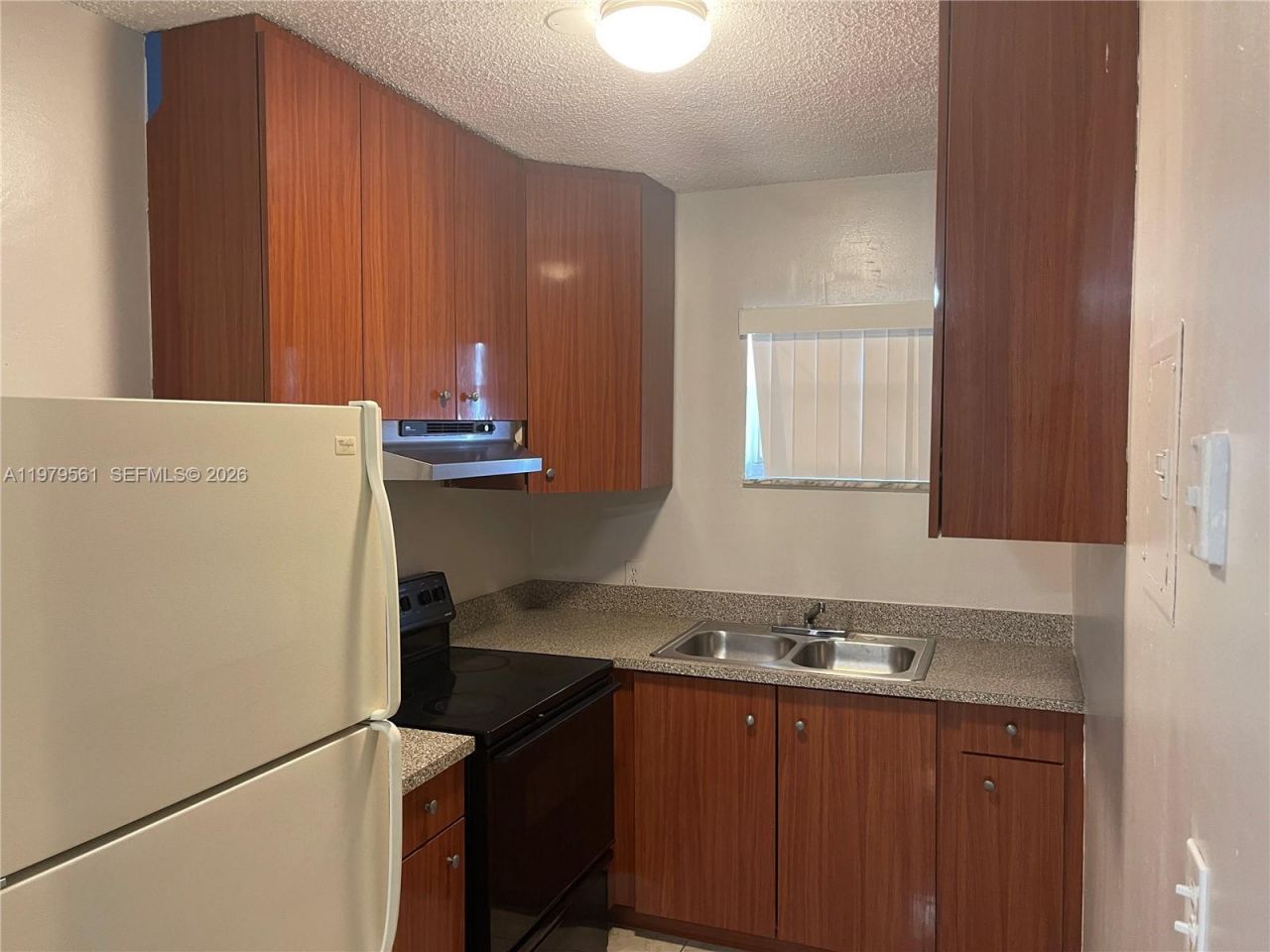 716 SW 16th Ave, Unit 2, Fort Lauderdale, FL 33312 Photo