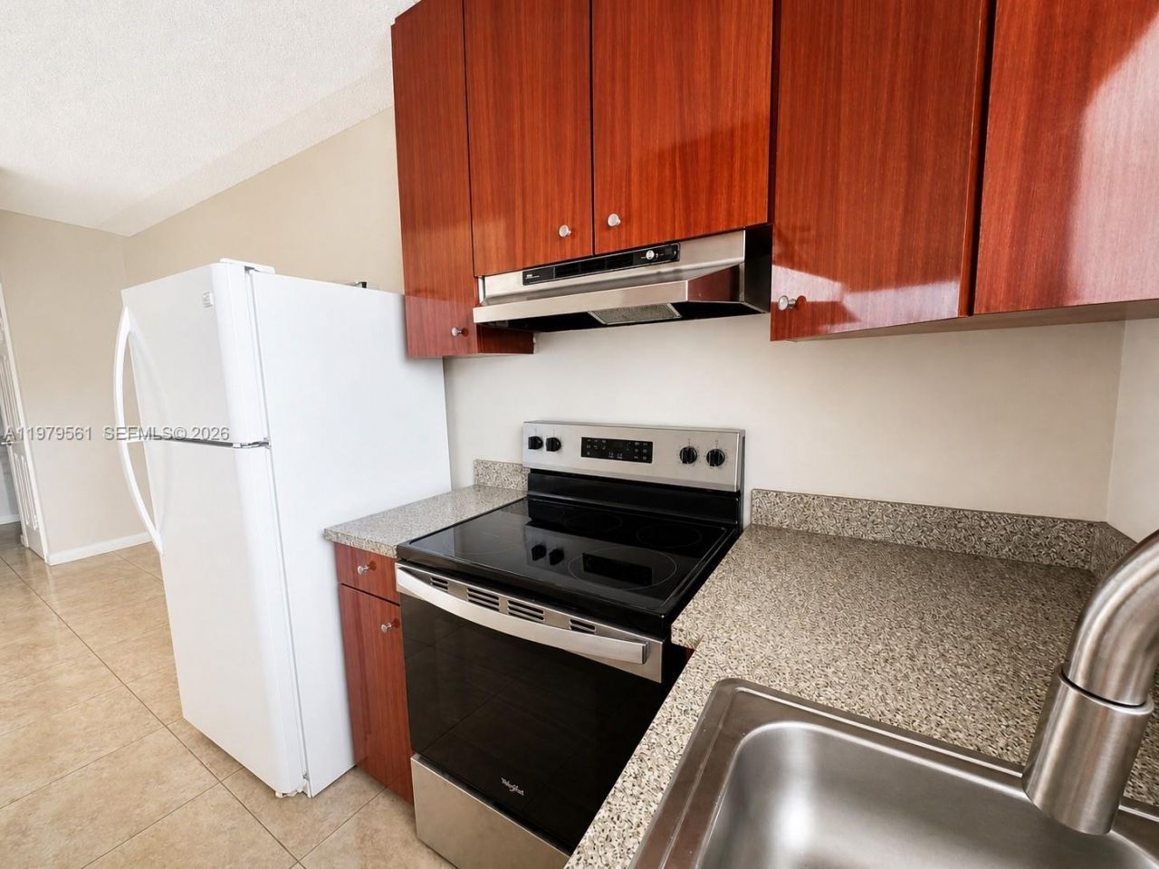 716 SW 16th Ave, Unit 2, Fort Lauderdale, FL 33312 Photo