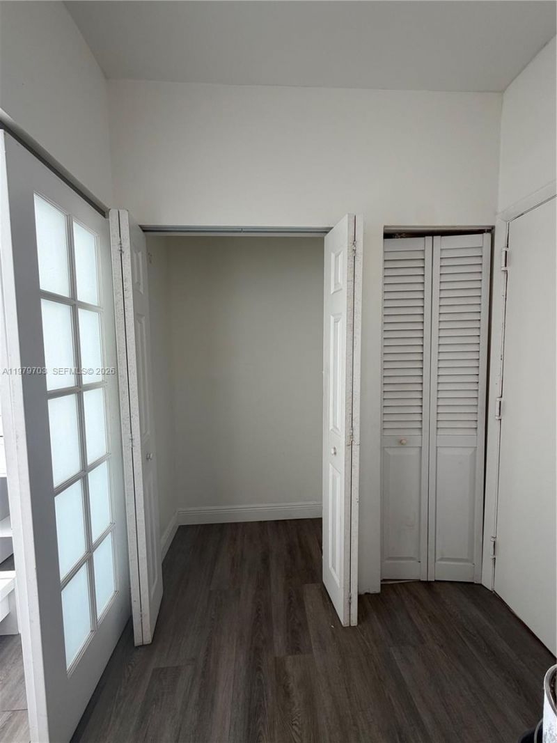 1244 Pennsylvania Ave , Unit 305, Miami Beach, FL 33139 Photo